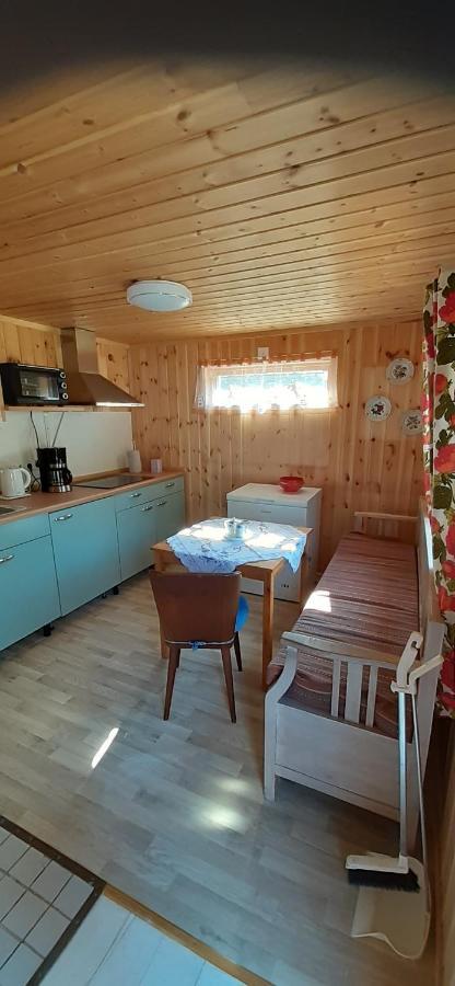 Ferienwohnung Gästehaus Älgstuga Hova Exterior foto